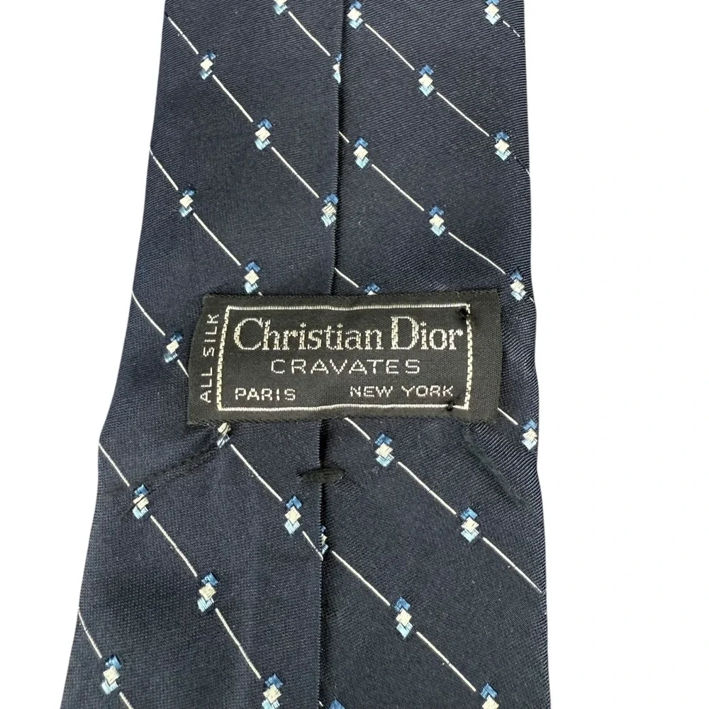 Dior elevate your